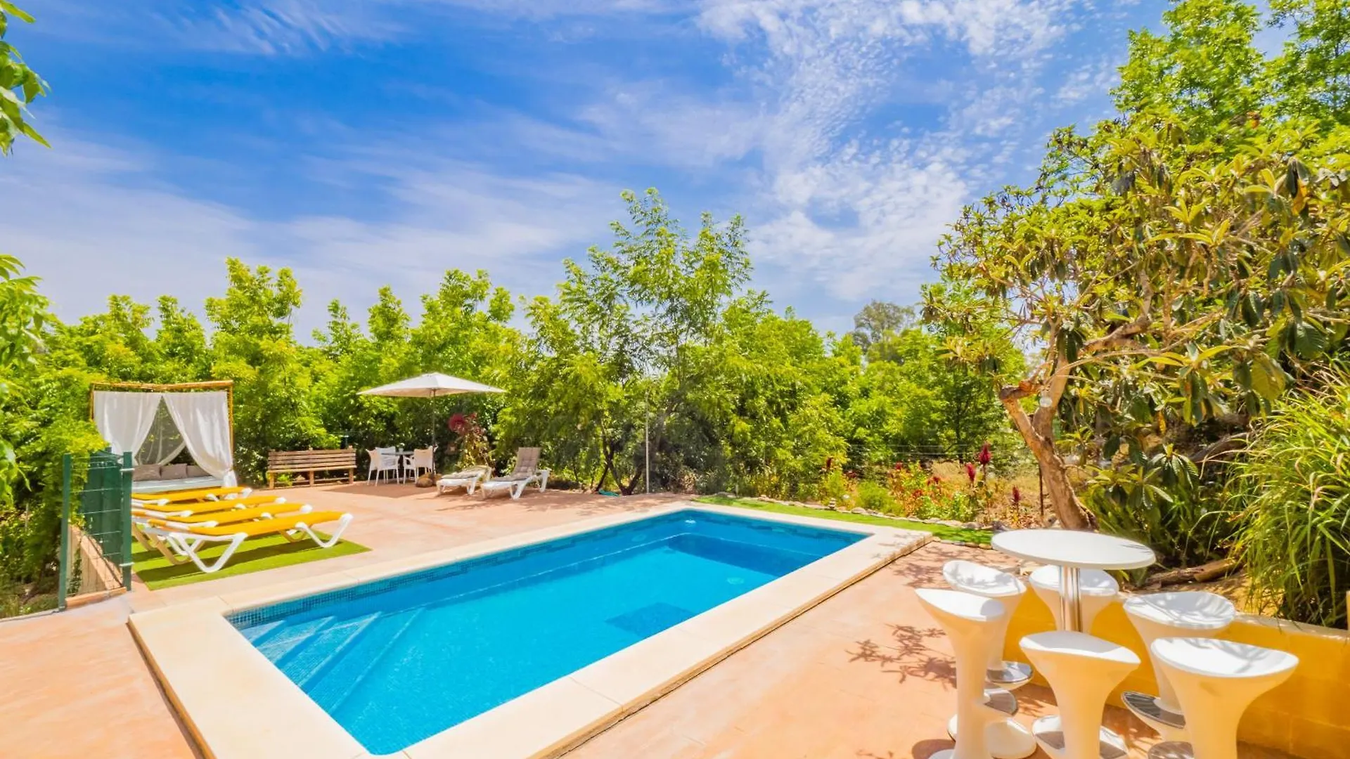 Cubo'S Casa El Retiro Villa Coin Holiday home