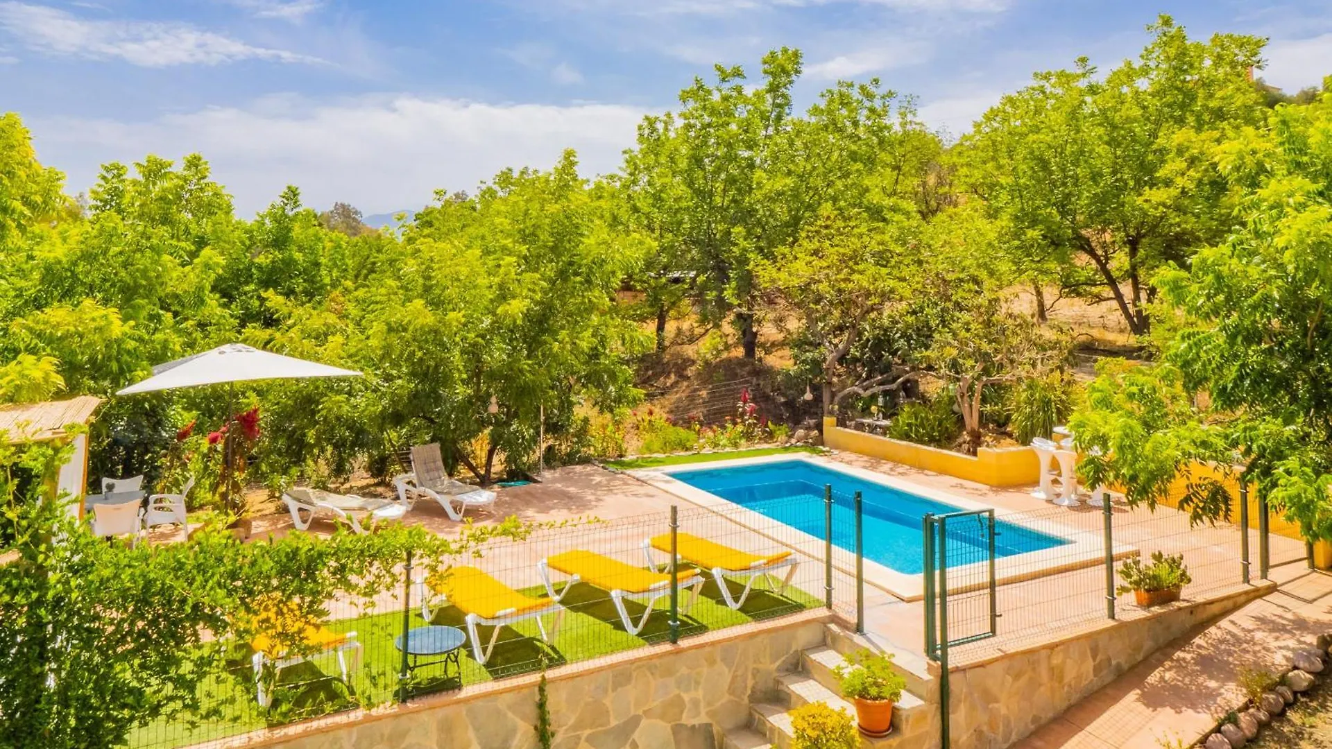 Cubo'S Casa El Retiro Villa Coin 0*,  Spain