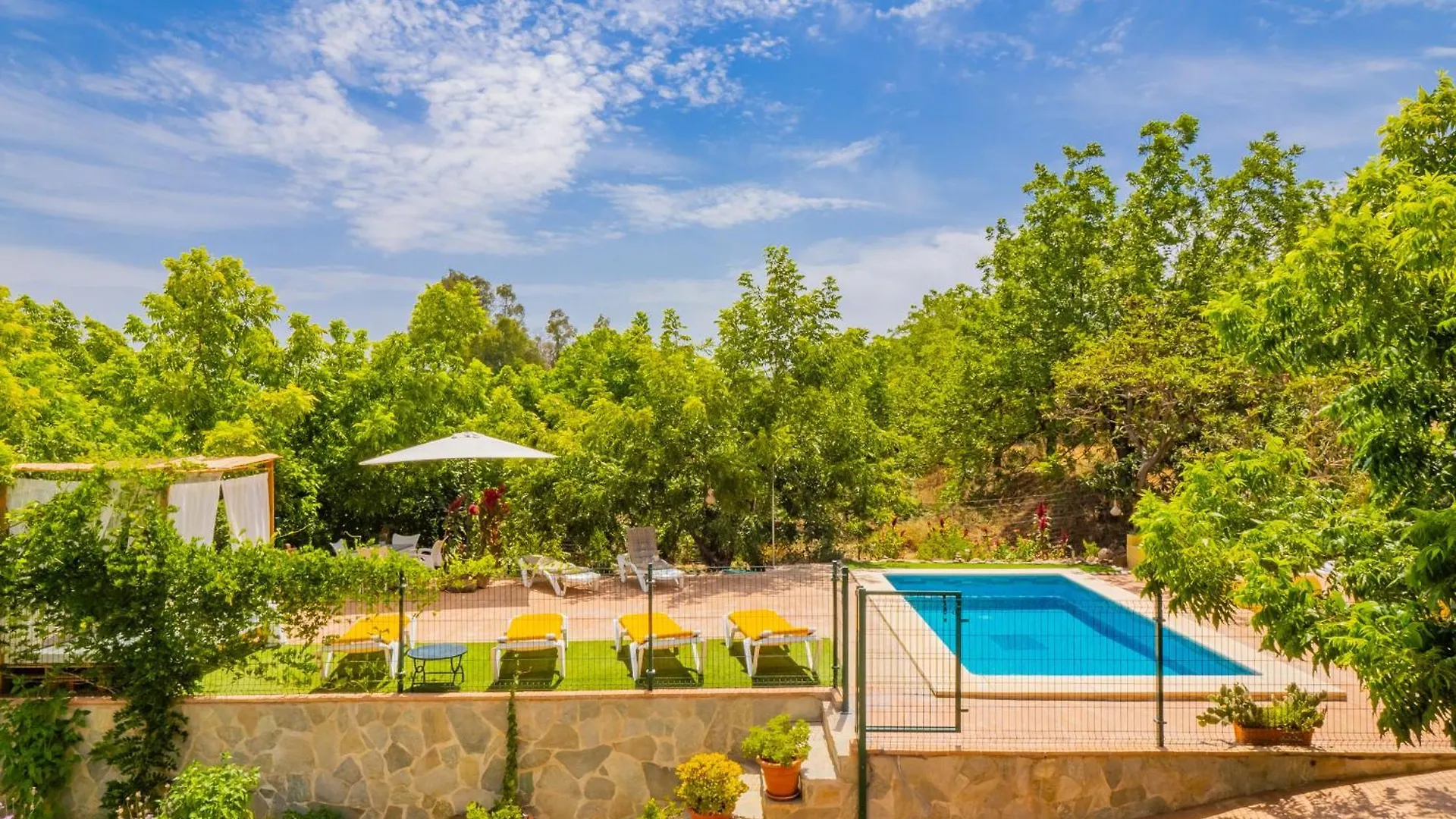 Cubo'S Casa El Retiro Villa Coin Holiday home