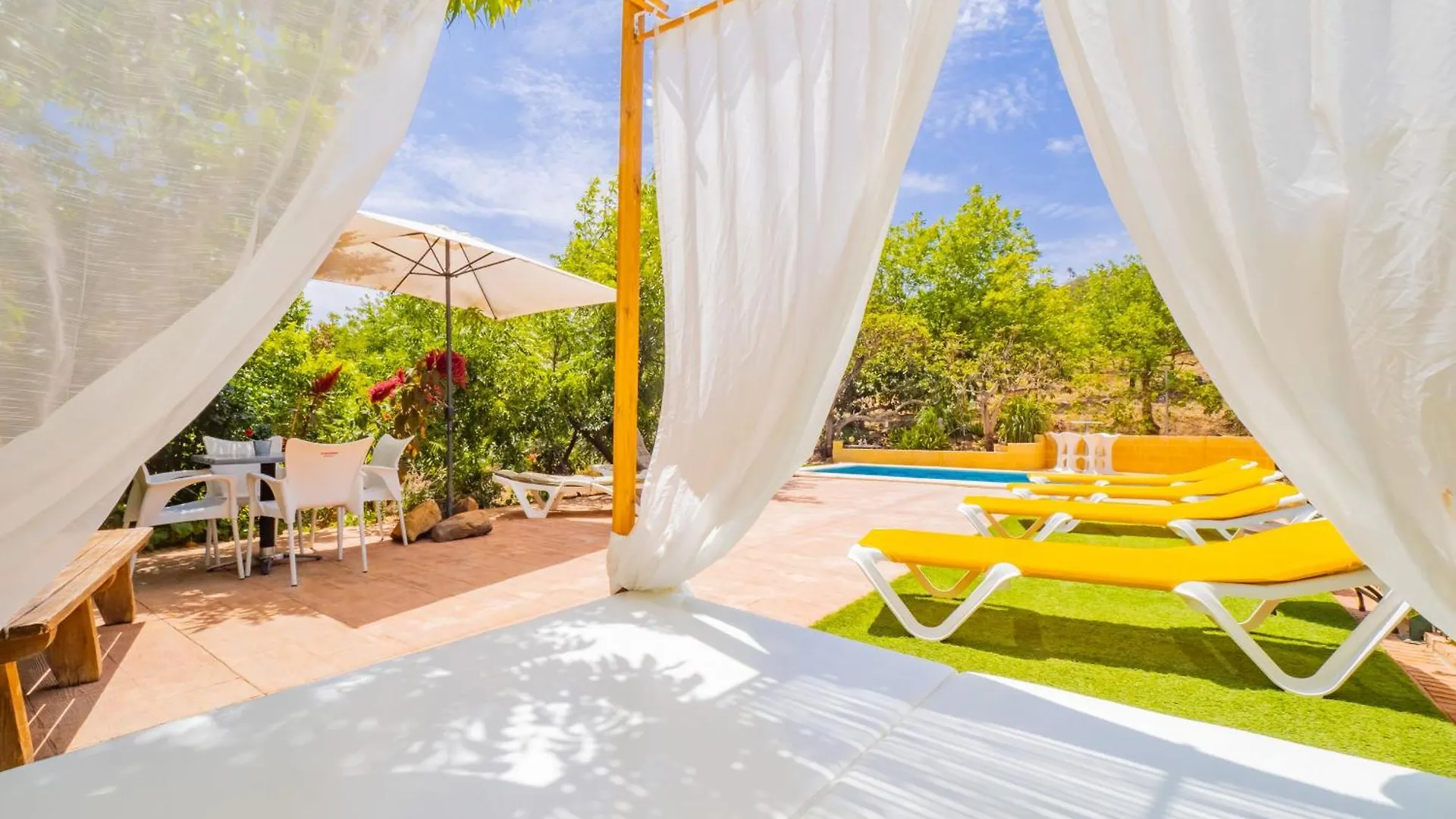 Cubo'S Casa El Retiro Villa Coín Spanje